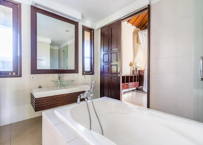 Villa Tirta Tawar *