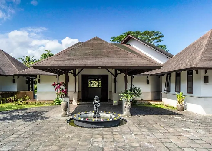 Villa Tirta Tawar